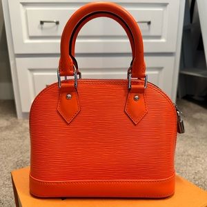 Louis Vuitton Alma BB Epi Leather